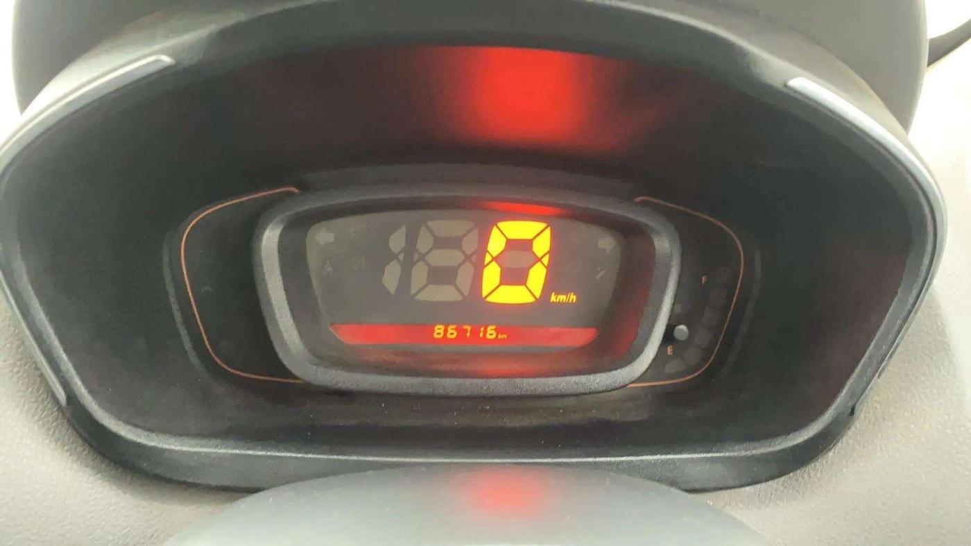 2016 Renault Kwid RXT 0.8, Petrol, Manual, 86,707 km, Odometer Image