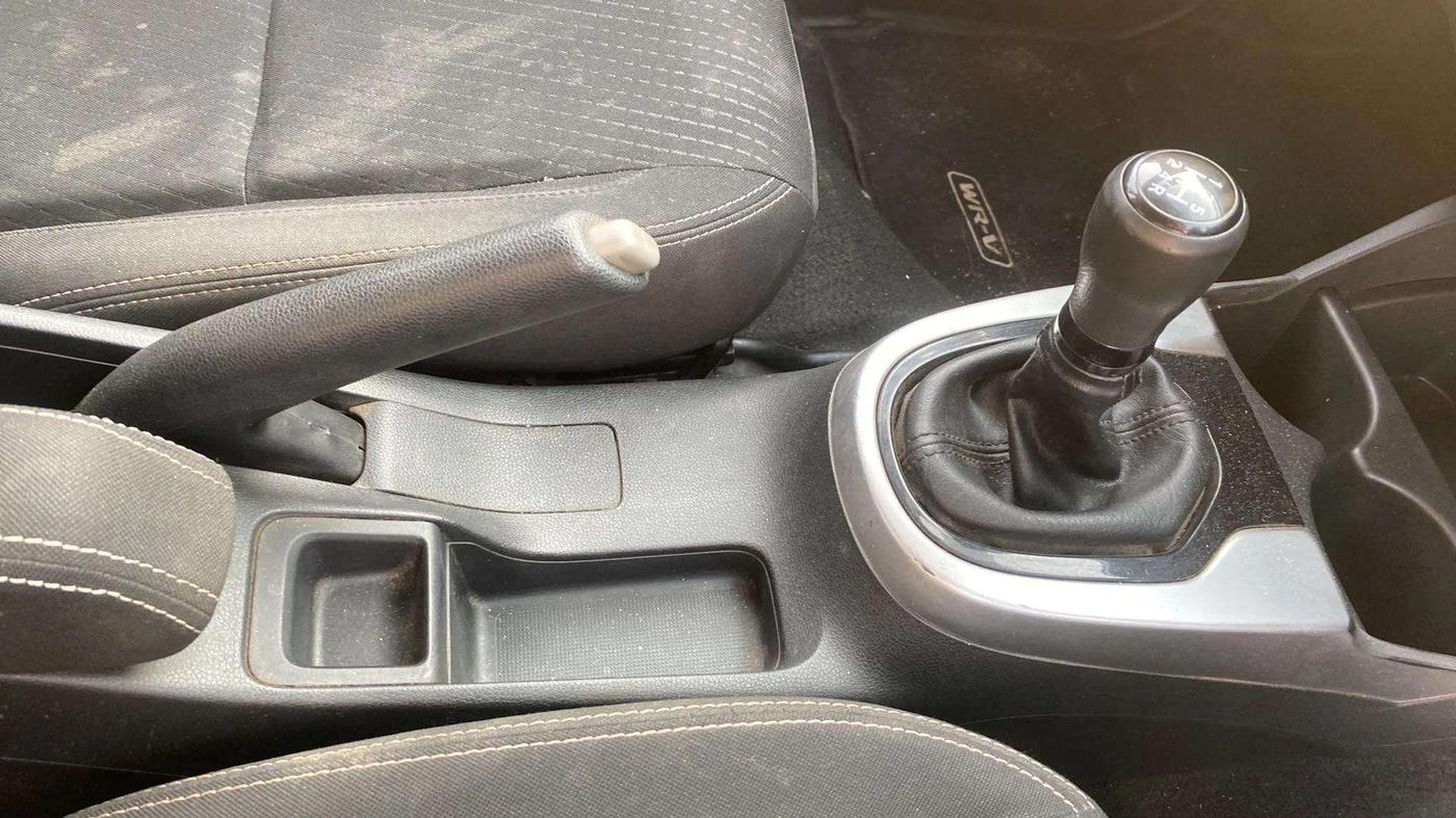 2018 Honda WR-V 1.2L I-VTEC VX MT, Petrol, Manual, 84,069 km, Gear Lever
