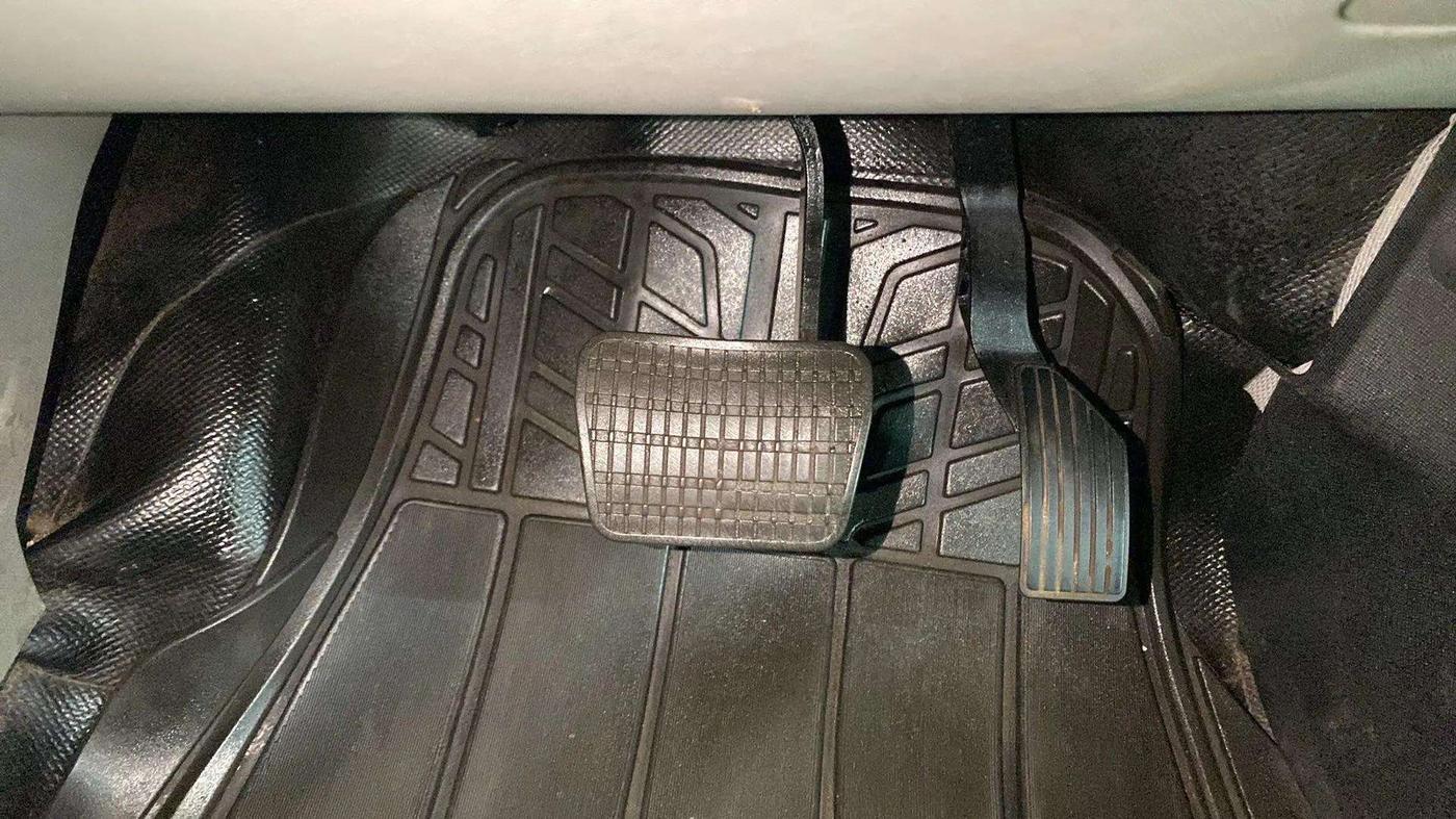 2019 Tata NEXON XZA PLUS PETROL, Petrol, Automatic, 23,724 km, Pedals