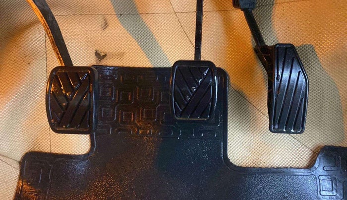 2019 Maruti Ertiga ZDI+ 1.5, Diesel, Manual, 60,244 km, Pedals