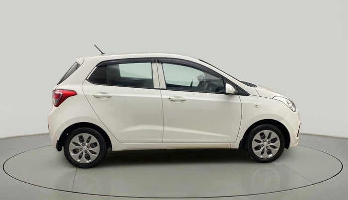 2016 Hyundai Grand i10 MAGNA 1.2 KAPPA VTVT, CNG, Manual, 28,538 km, Right Side View