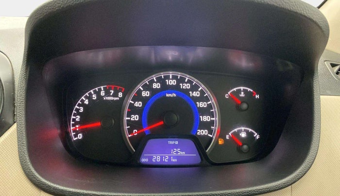 2016 Hyundai Grand i10 MAGNA 1.2 KAPPA VTVT, CNG, Manual, 28,538 km, Odometer Image
