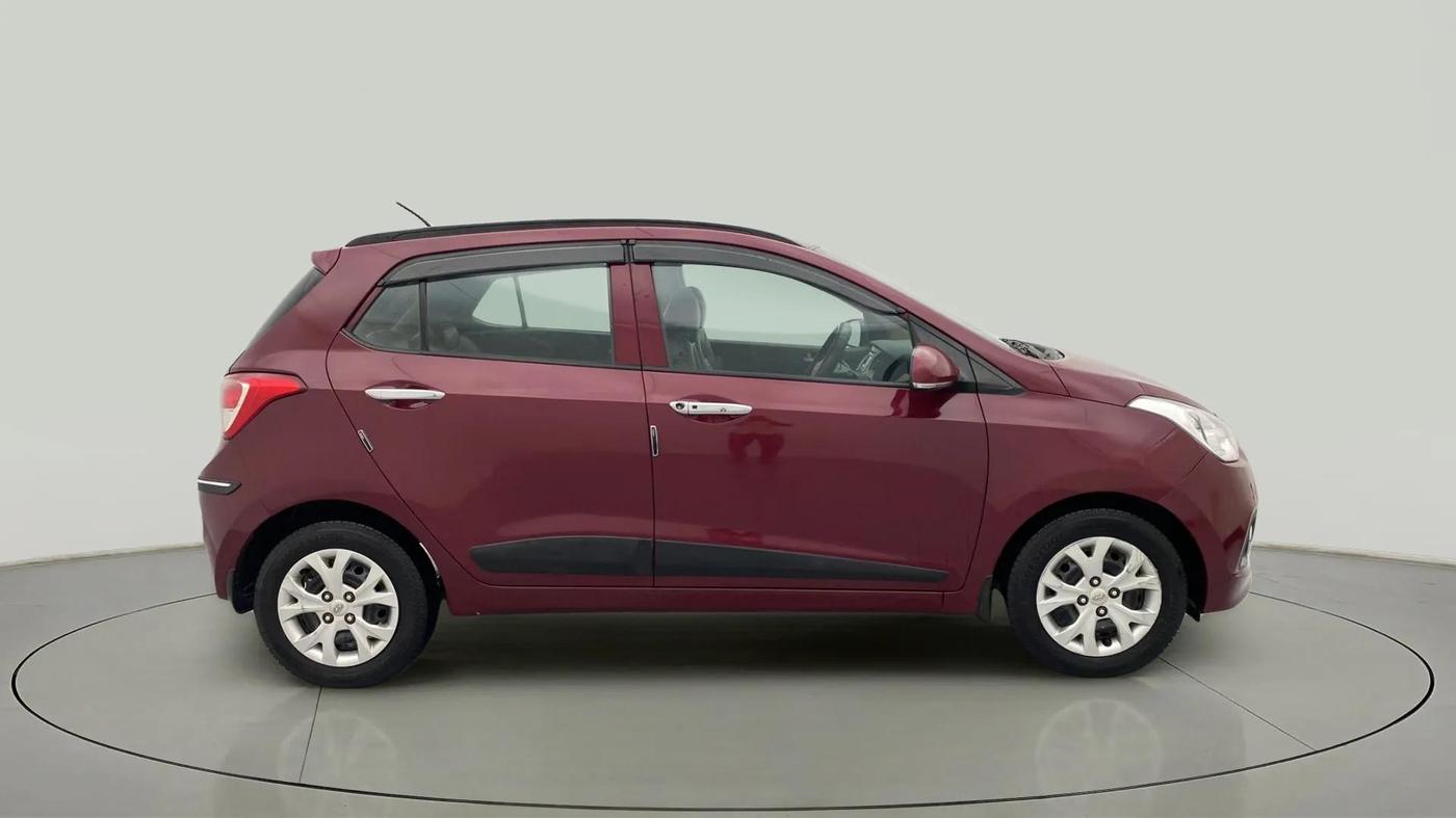 2014 Hyundai Grand i10 SPORTZ 1.2 KAPPA VTVT, Petrol, Manual, 88,223 km, Right Side View