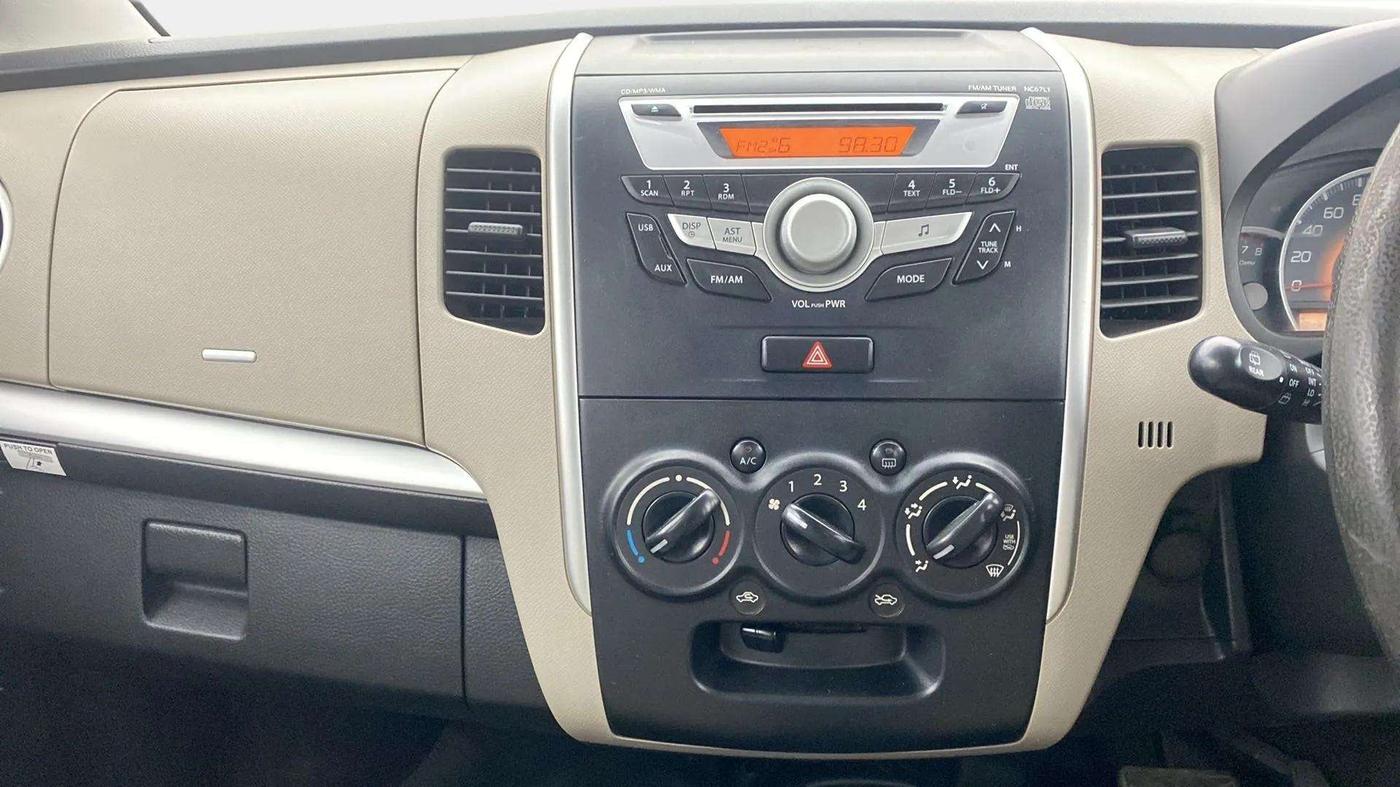 2016 Maruti Wagon R 1.0 VXI AMT, Petrol, Automatic, 66,964 km, Air Conditioner