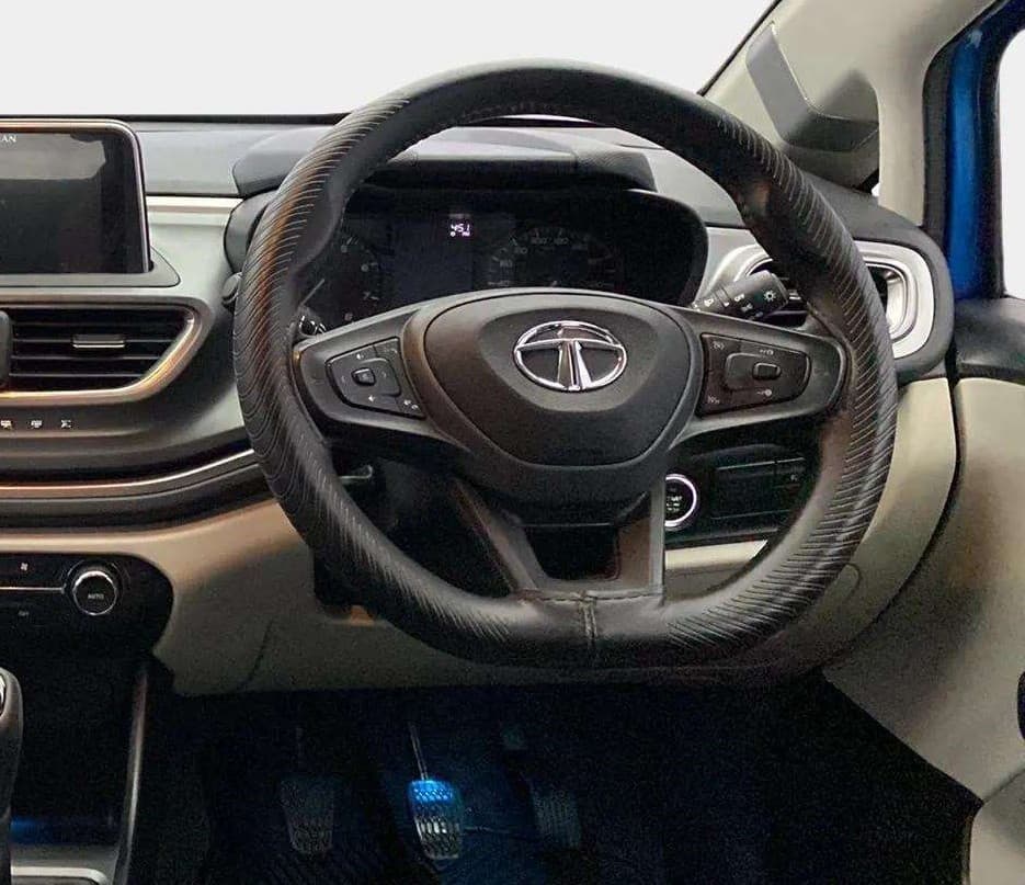 2021 Tata ALTROZ XT PETROL, Petrol, Manual, 20,777 km, Steering Wheel Close Up