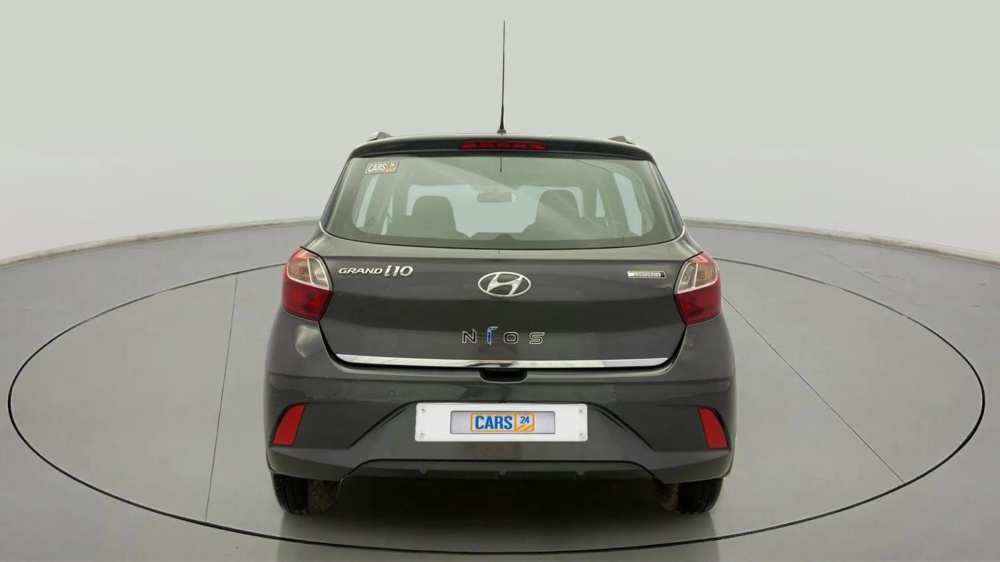 2022 Hyundai GRAND I10 NIOS MAGNA CORPORATE EDITION AMT 1.2 KAPPA VTVT, Petrol, Automatic, 5,207 km, Back/Rear