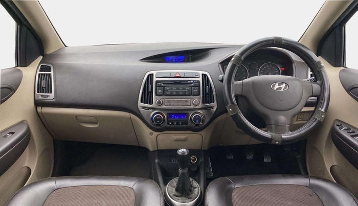 2013 Hyundai i20 MAGNA 1.2, Petrol, Manual, 60,511 km, Dashboard