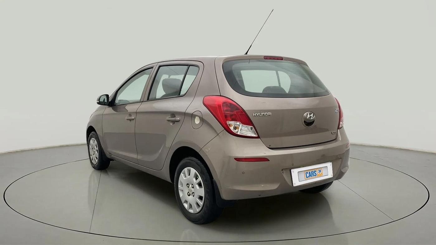 2013 Hyundai i20 MAGNA 1.2, Petrol, Manual, 60,511 km, Left Back Diagonal
