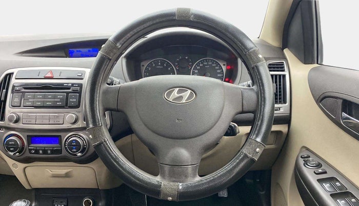 2013 Hyundai i20 MAGNA 1.2, Petrol, Manual, 60,511 km, Steering Wheel Close Up