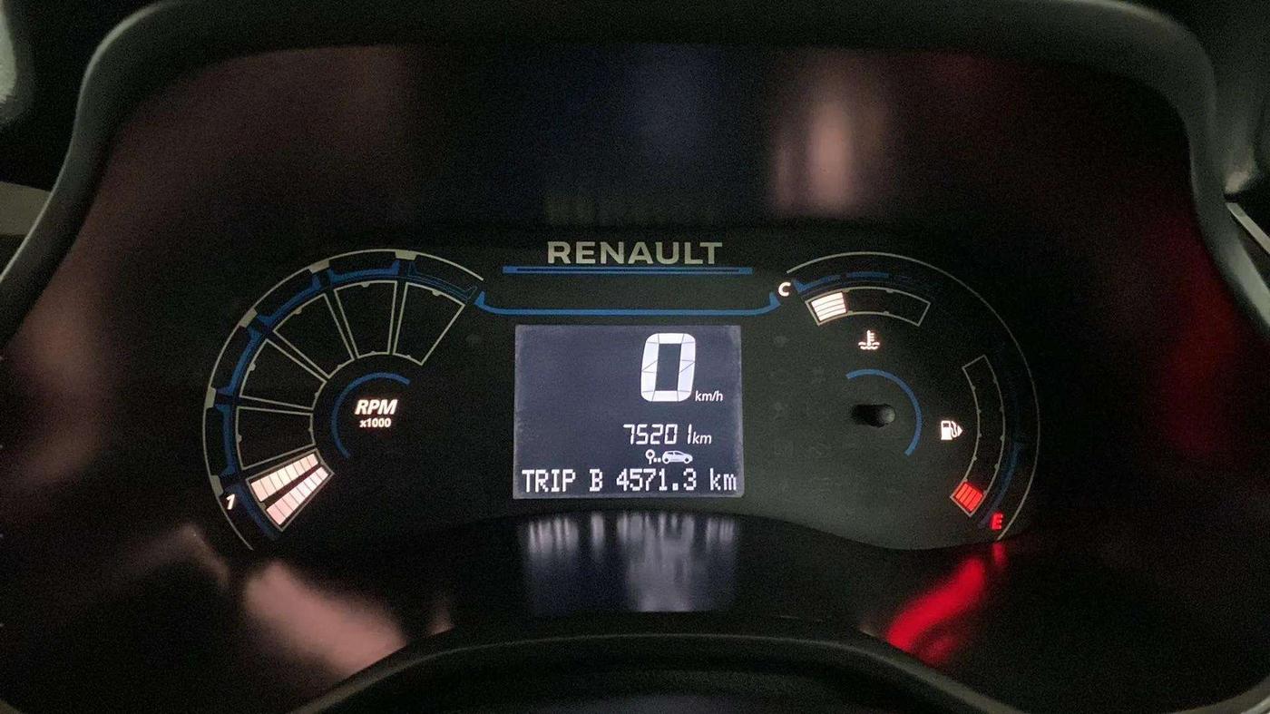 2019 Renault TRIBER RXT, Petrol, Manual, 75,236 km, Odometer Image