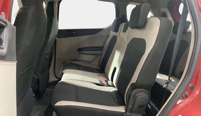 2019 Renault TRIBER RXT, Petrol, Manual, 75,236 km, Right Side Rear Door Cabin