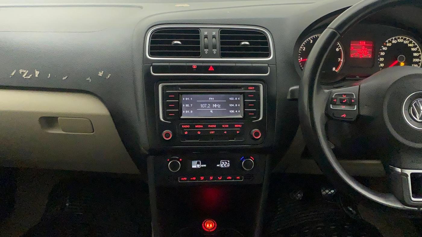 2014 Volkswagen Polo HIGHLINE1.2L, Petrol, Manual, 46,222 km, Air Conditioner