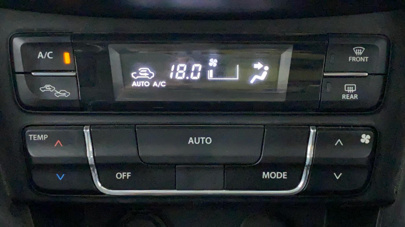 2018 Maruti Vitara Brezza ZDI, Diesel, Manual, 24,620 km, Automatic Climate Control