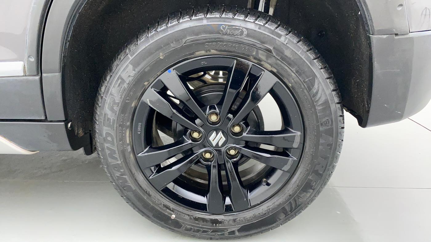 2018 Maruti Vitara Brezza ZDI, Diesel, Manual, 24,620 km, Left Rear Wheel