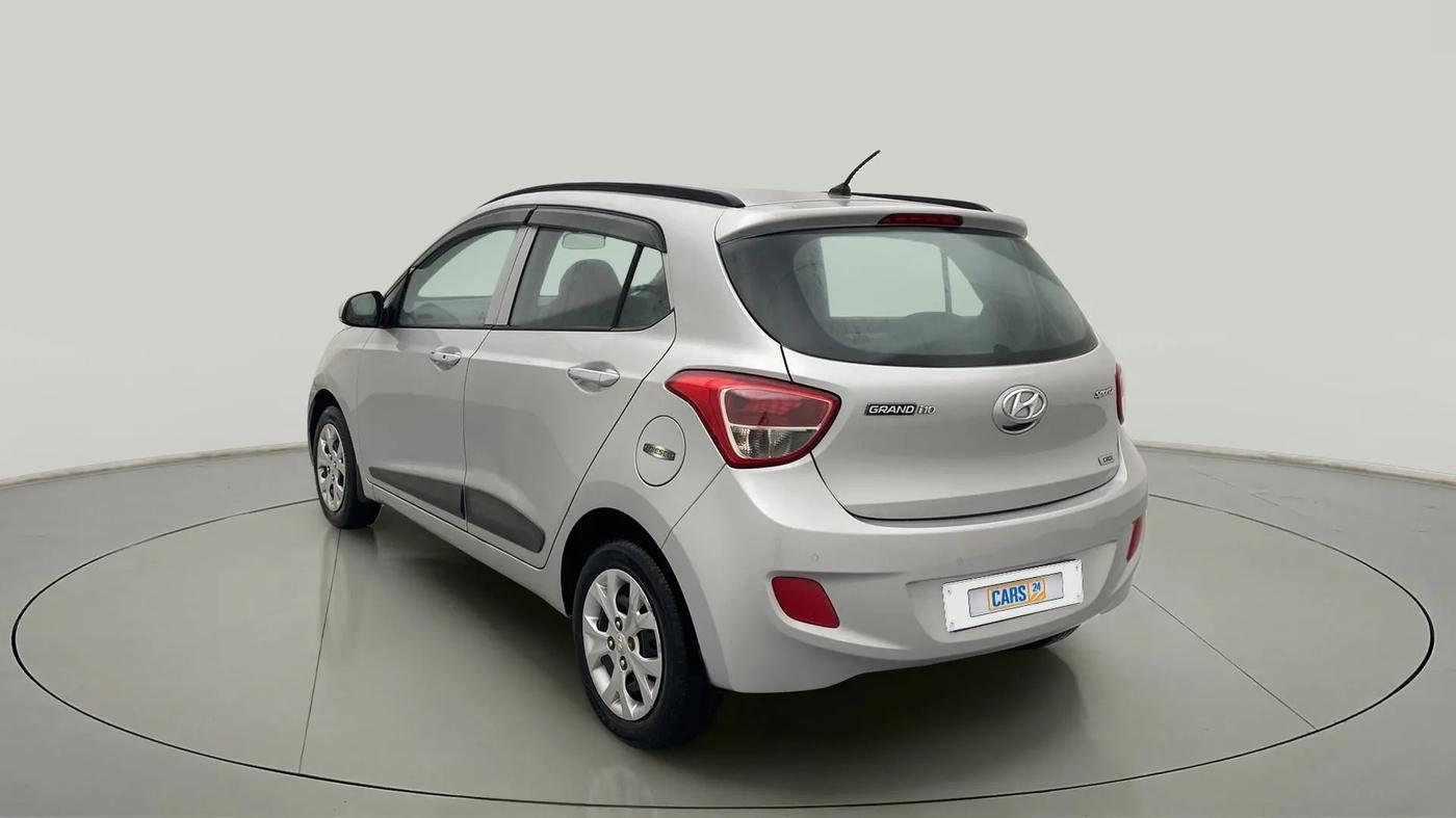 2014 Hyundai Grand i10 SPORTZ 1.1 CRDI, Diesel, Manual, 32,141 km, Left Back Diagonal
