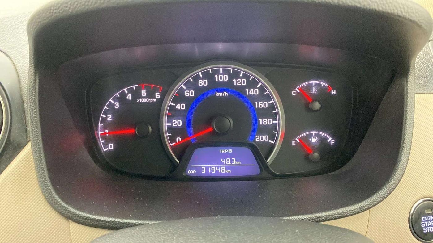 2014 Hyundai Grand i10 SPORTZ 1.1 CRDI, Diesel, Manual, 32,141 km, Odometer Image