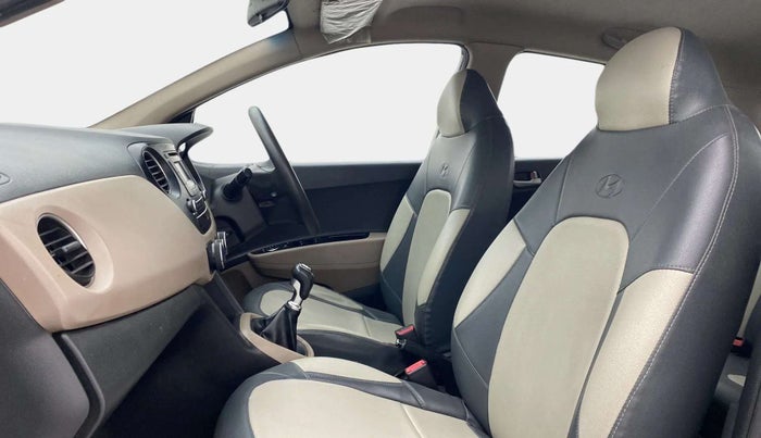 2014 Hyundai Grand i10 SPORTZ 1.1 CRDI, Diesel, Manual, 32,141 km, Right Side Front Door Cabin