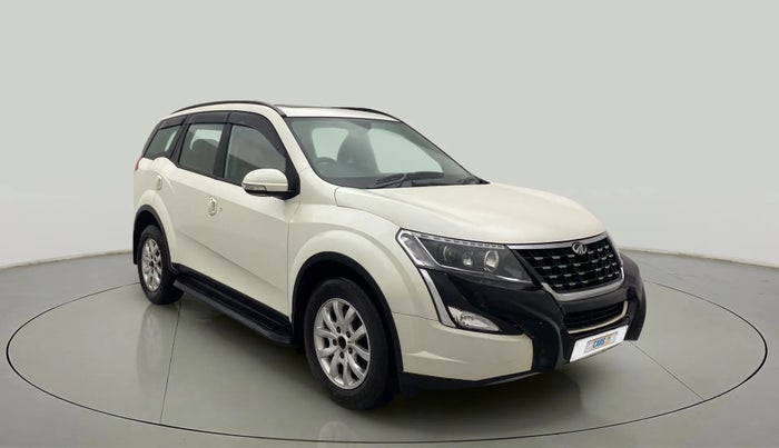 2020 Mahindra XUV500 W9, Diesel, Manual, 78,578 km, Right Front Diagonal