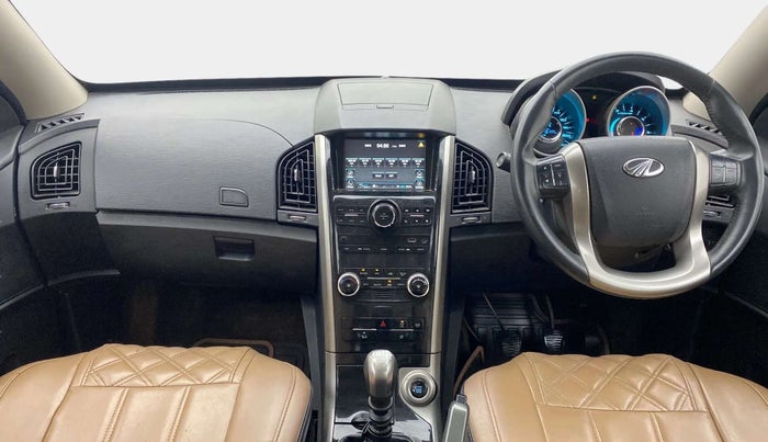 2020 Mahindra XUV500 W9, Diesel, Manual, 78,578 km, Dashboard