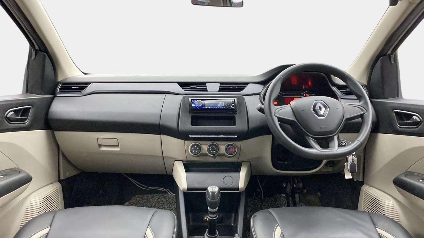 2021 Renault TRIBER RXE MT, CNG, Manual, 25,683 km, Dashboard