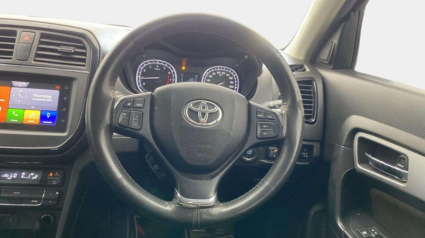 2021 Toyota URBAN CRUISER PREMIUM GRADE MT, CNG, Manual, 46,318 km, Steering Wheel Close Up