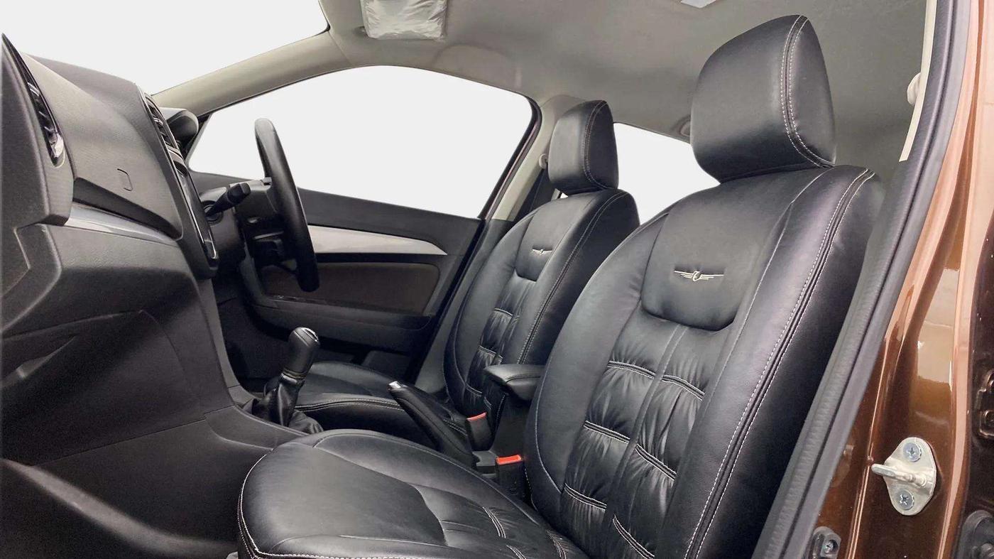 2021 Toyota URBAN CRUISER PREMIUM GRADE MT, CNG, Manual, 46,318 km, Right Side Front Door Cabin