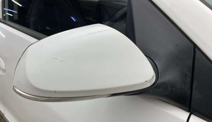 2019 Hyundai NEW SANTRO SPORTZ CNG, CNG, Manual, 54,617 km, Right rear-view mirror - Indicator light has minor damage