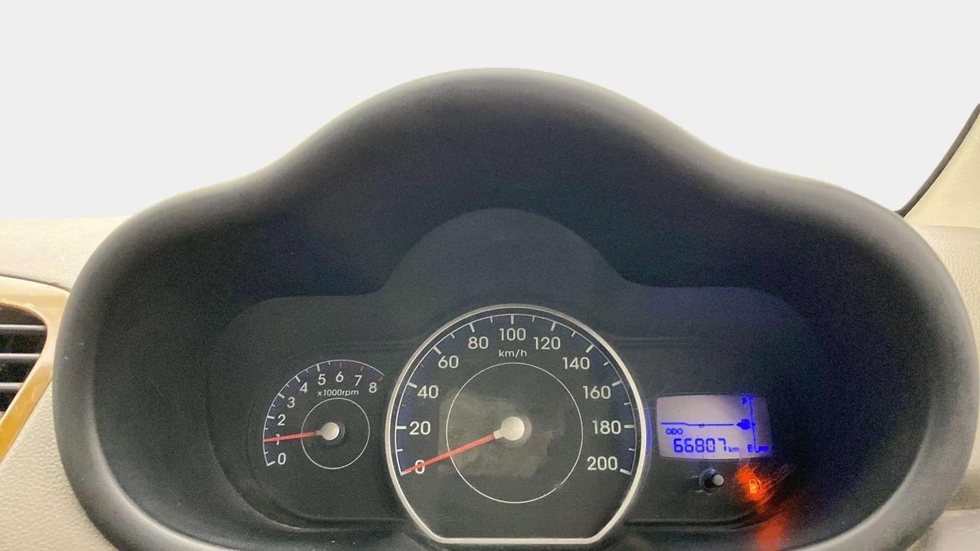 2013 Hyundai i10 ERA 1.1, Petrol, Manual, 67,338 km, Odometer Image