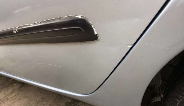 2013 Hyundai i10 ERA 1.1, Petrol, Manual, 66,799 km, Rear left door - Slightly dented