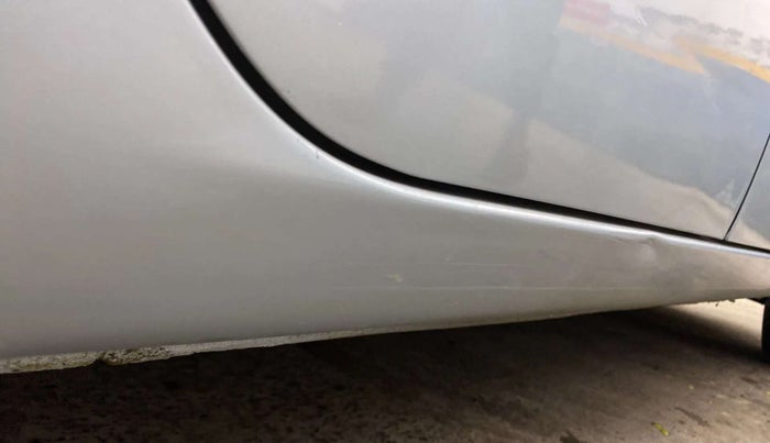 2013 Hyundai i10 ERA 1.1, Petrol, Manual, 66,799 km, Right running board - Slightly dented