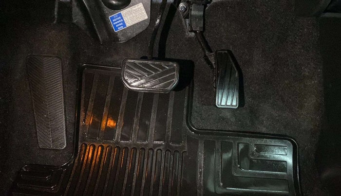 2018 Maruti Baleno ALPHA CVT PETROL 1.2, Petrol, Automatic, 45,153 km, Pedals