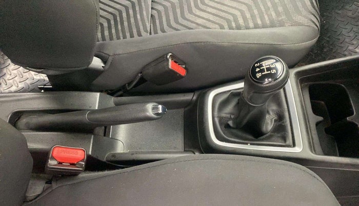 2021 Maruti Swift ZXI, Petrol, Manual, 29,062 km, Gear Lever