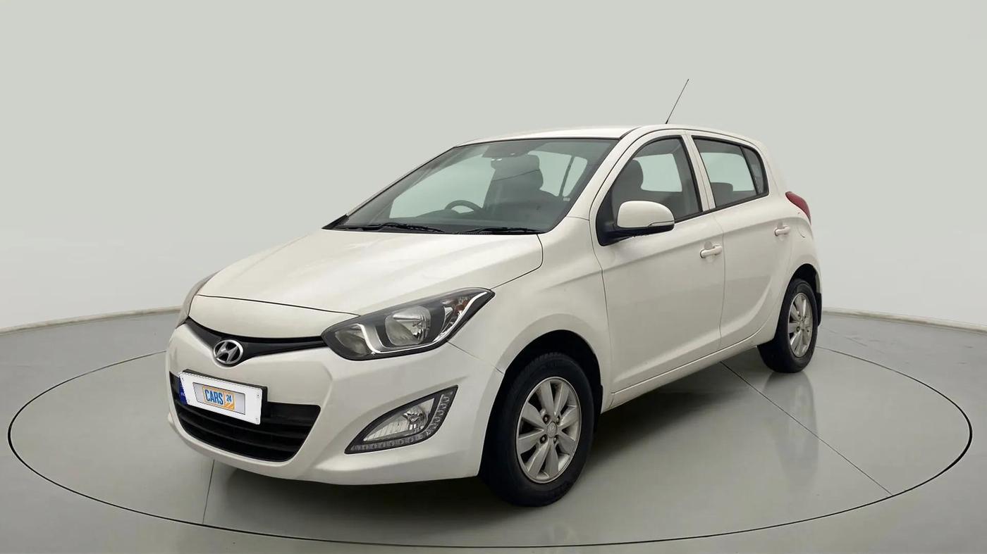 2013 Hyundai i20 SPORTZ 1.2, Petrol, Manual, 38,287 km, Left Front Diagonal