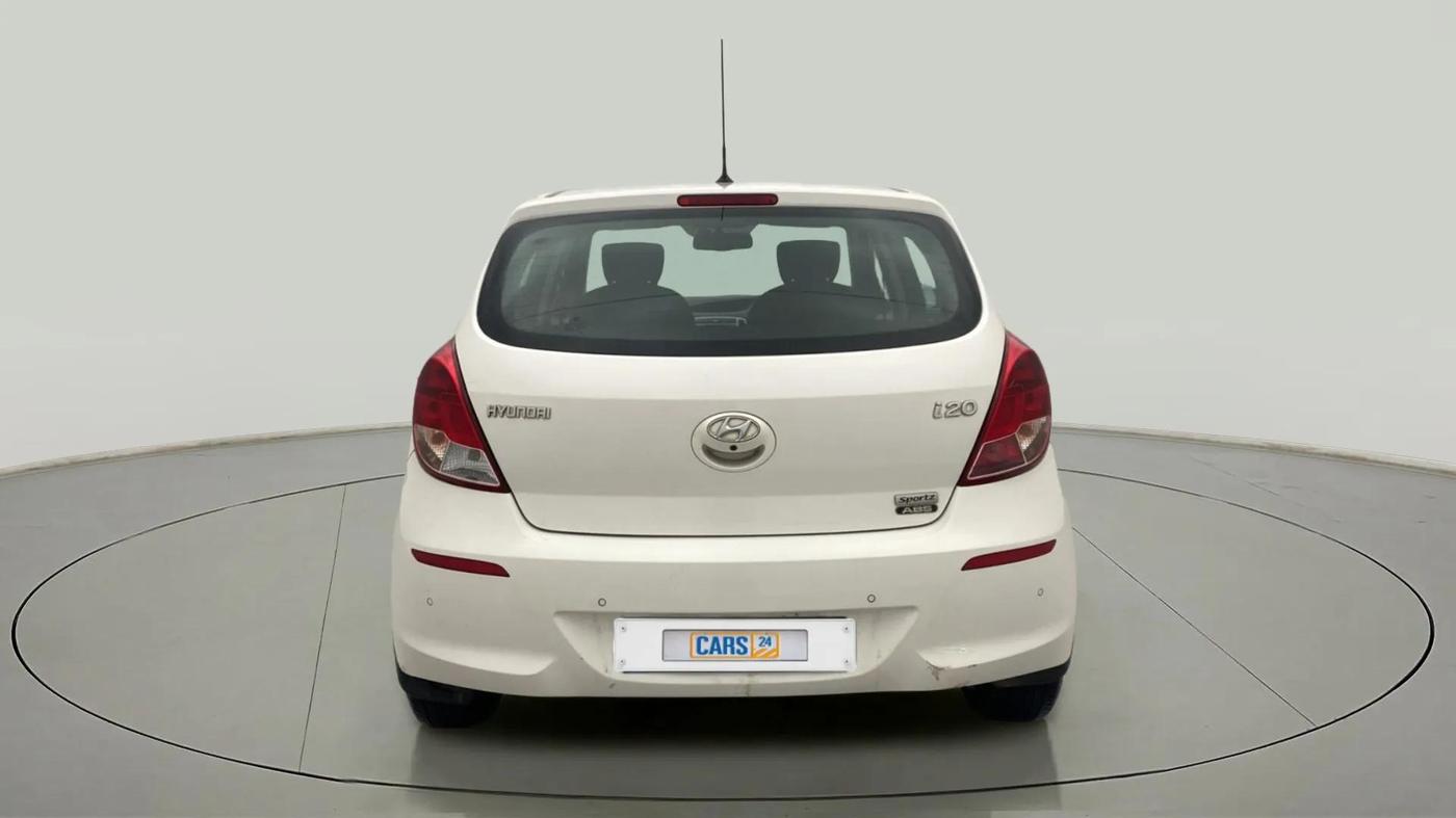2013 Hyundai i20 SPORTZ 1.2, Petrol, Manual, 38,287 km, Back/Rear
