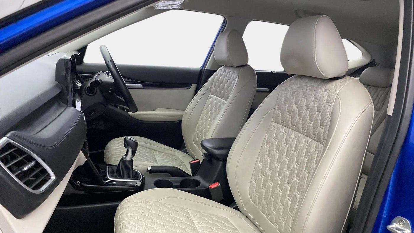 2020 KIA SELTOS HTX 1.5 PETROL, Petrol, Manual, 46,037 km, Right Side Front Door Cabin