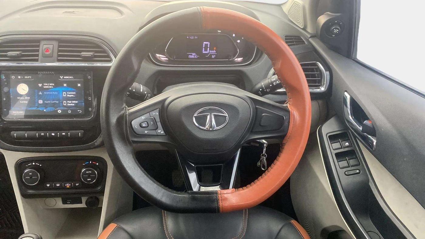2022 Tata Tiago XZ PLUS CNG, CNG, Manual, 26,942 km, Steering Wheel Close Up