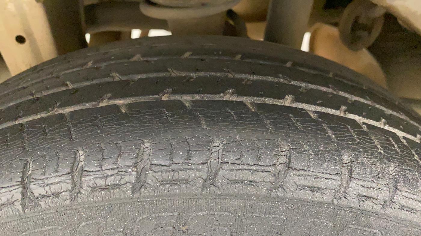 2010 Maruti Alto K10 VXI, Petrol, Manual, 52,403 km, Right Rear Tyre Tread