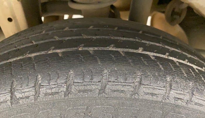2010 Maruti Alto K10 VXI, Petrol, Manual, 52,403 km, Right Rear Tyre Tread