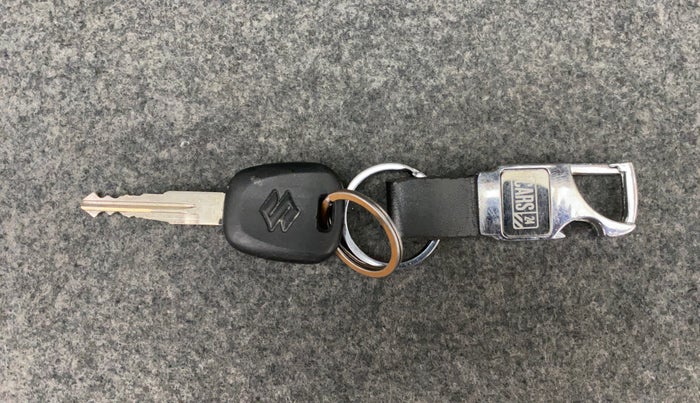 2010 Maruti Alto K10 VXI, Petrol, Manual, 52,403 km, Key Close Up