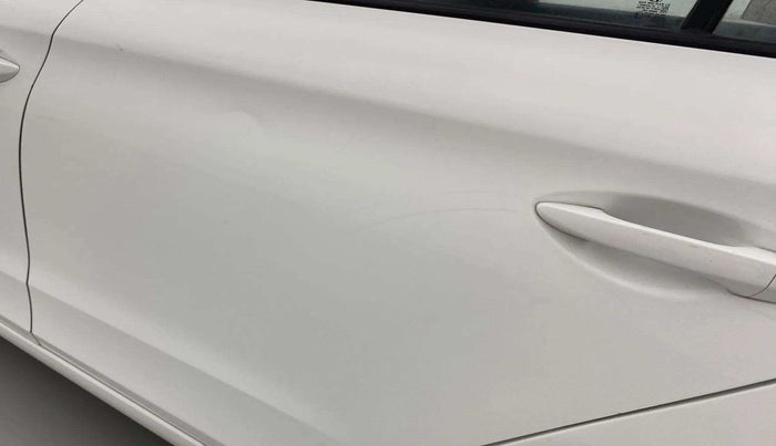 2019 Hyundai Elite i20 SPORTZ PLUS 1.2 DUAL TONE, Petrol, Manual, 5,513 km, Rear left door - Slightly dented