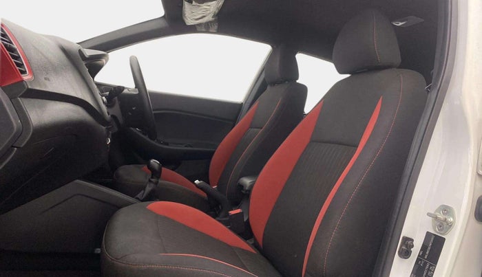 2019 Hyundai Elite i20 SPORTZ PLUS 1.2 DUAL TONE, Petrol, Manual, 5,513 km, Right Side Front Door Cabin