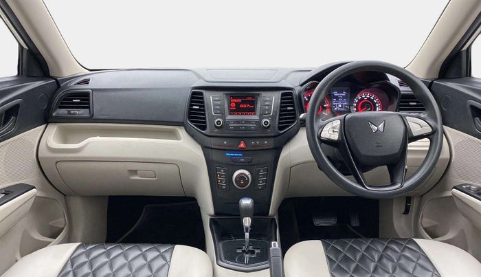 2022 Mahindra XUV300 W6 1.5 DIESEL AMT, Diesel, Automatic, 29,118 km, Dashboard