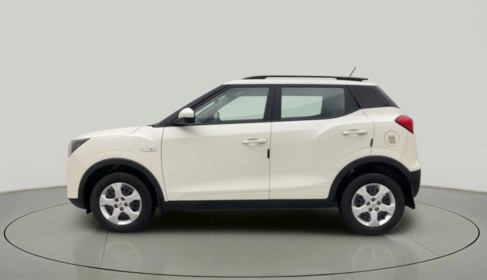 2022 Mahindra XUV300 W6 1.5 DIESEL AMT, Diesel, Automatic, 29,118 km, Left Side