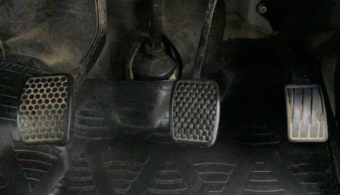 2019 Maruti Eeco 5 STR CNG WITH AC PLUSHTR, CNG, Manual, 93,554 km, Pedals