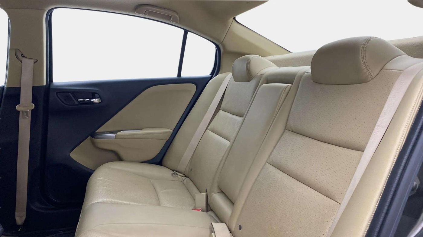 2016 Honda City 1.5L I-VTEC VX CVT, Petrol, Automatic, 60,062 km, Right Side Rear Door Cabin