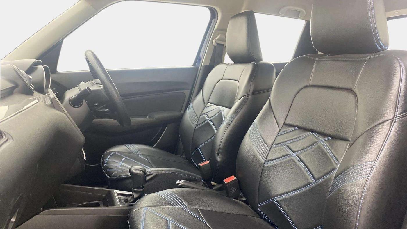 2020 Maruti Swift VXI AMT, Petrol, Automatic, 37,698 km, Right Side Front Door Cabin