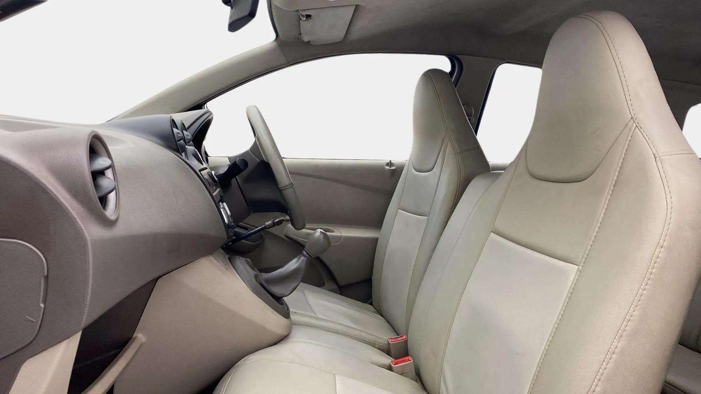 2015 Datsun Go Plus T, Petrol, Manual, 79,702 km, Right Side Front Door Cabin