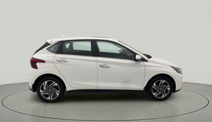 2022 Hyundai NEW I20 ASTA (O) 1.2 MT, Petrol, Manual, 6,455 km, Right Side View