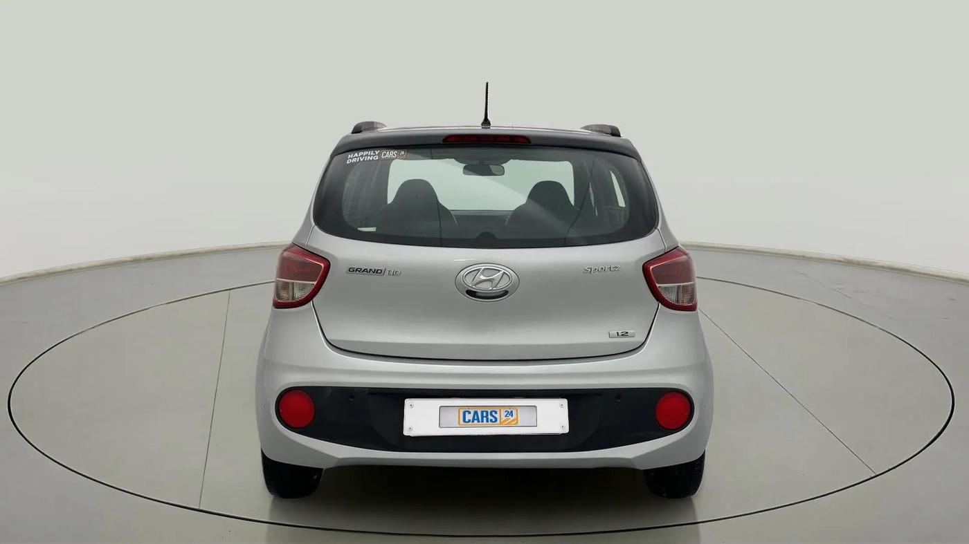 2017 Hyundai Grand i10 SPORTZ (O) 1.2 KAPPA VTVT, Petrol, Manual, 1,17,659 km, Back/Rear