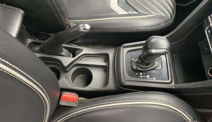 2018 Maruti Vitara Brezza ZDI PLUS AT DUAL TONE, Diesel, Automatic, 28,722 km, Gear Lever